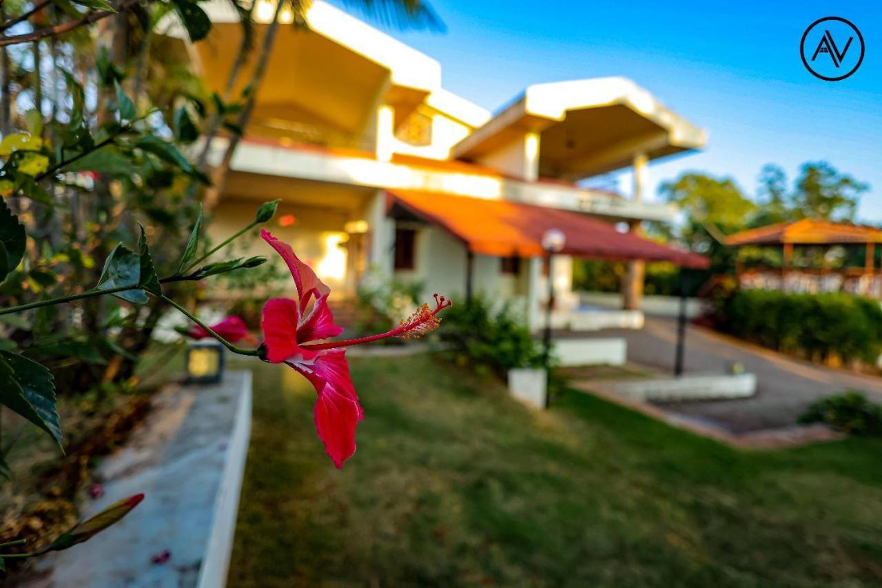 Arcus Villa - Swimming Pool/Ac/Luxurious Mahābaleshwar Eksteriør billede